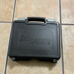 Handgun case